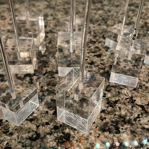 Earring Display Set - Picture 7 of 9